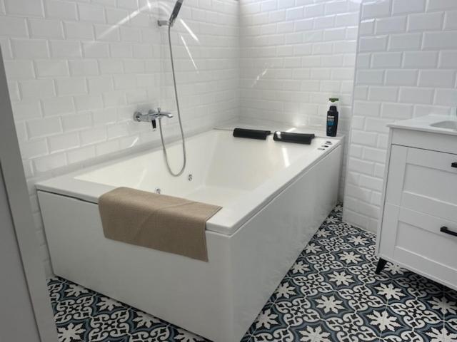 Alzira Bonita Suite Vip Jacuzzi Kültér fotó